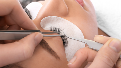 Top 5 Eyelash Extension Removal Tips for Lash Techs