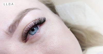 The essential guide to eyelash hybrid extensions